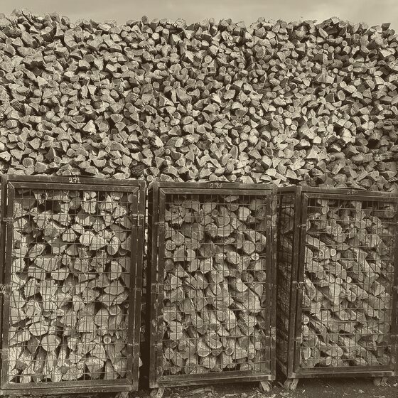 Mesquite cooking wood
